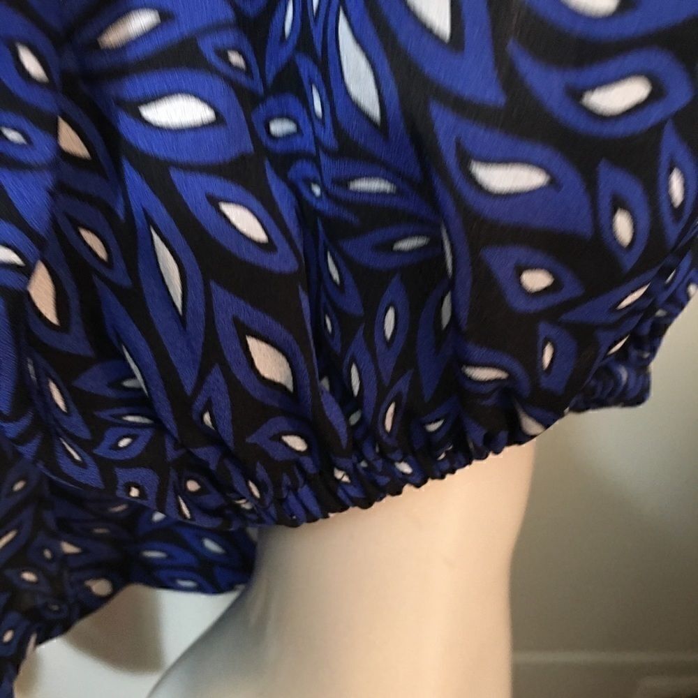 Violet & Claire drawstring Neck chiffon top‎ - Picture 3 of 5